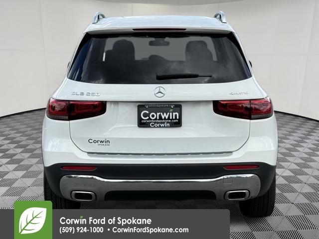 Used 2022 Mercedes-Benz GLB 250 4MATIC image 17