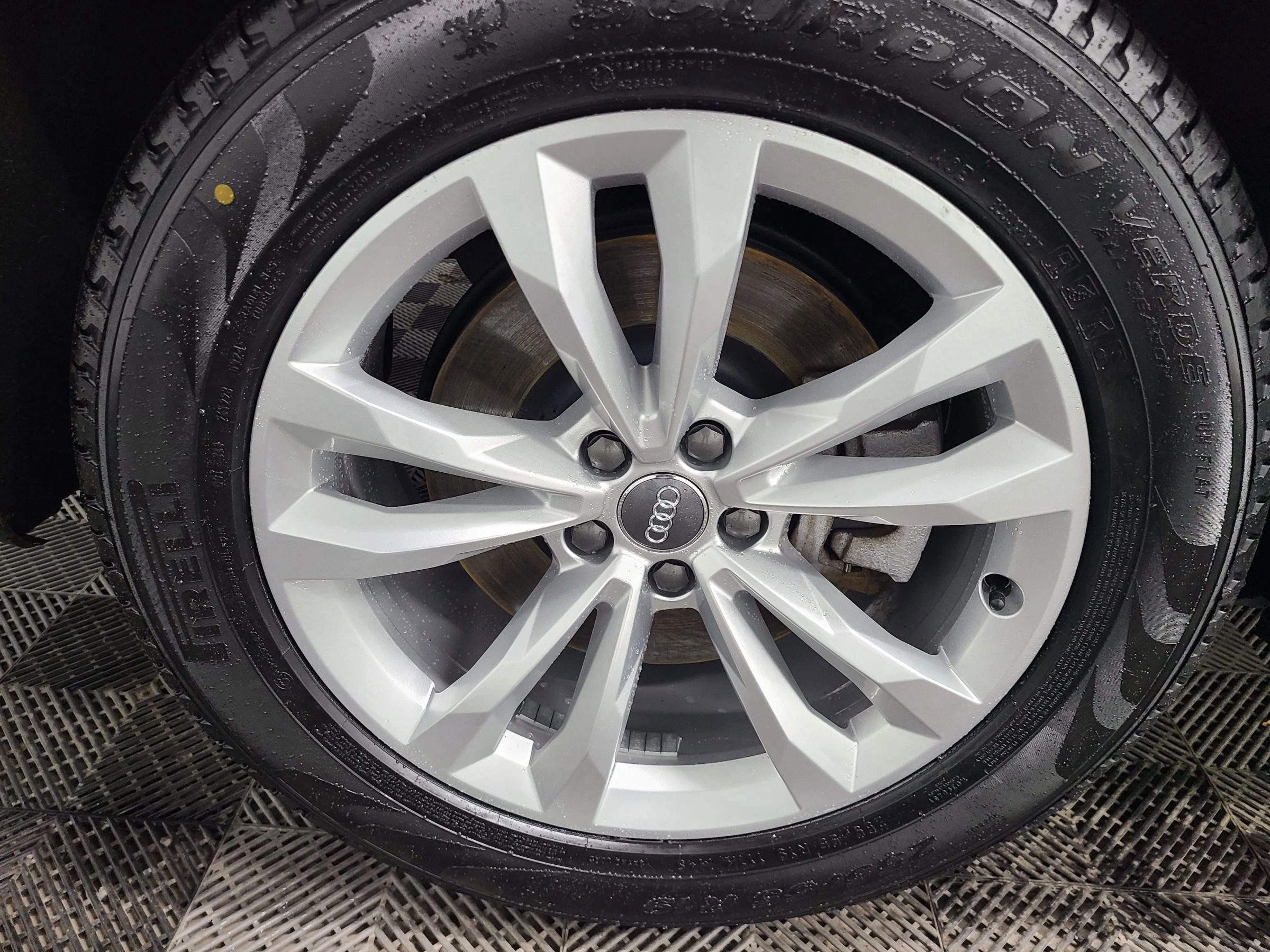 Used 2019 Audi Q7 2.0T Premium w/ Convenience Package image 16