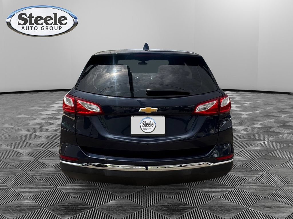 Used 2018 Chevrolet Equinox LS FWD image 4