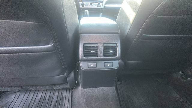 Used 2017 Subaru Outback 2.5i Limited image 29