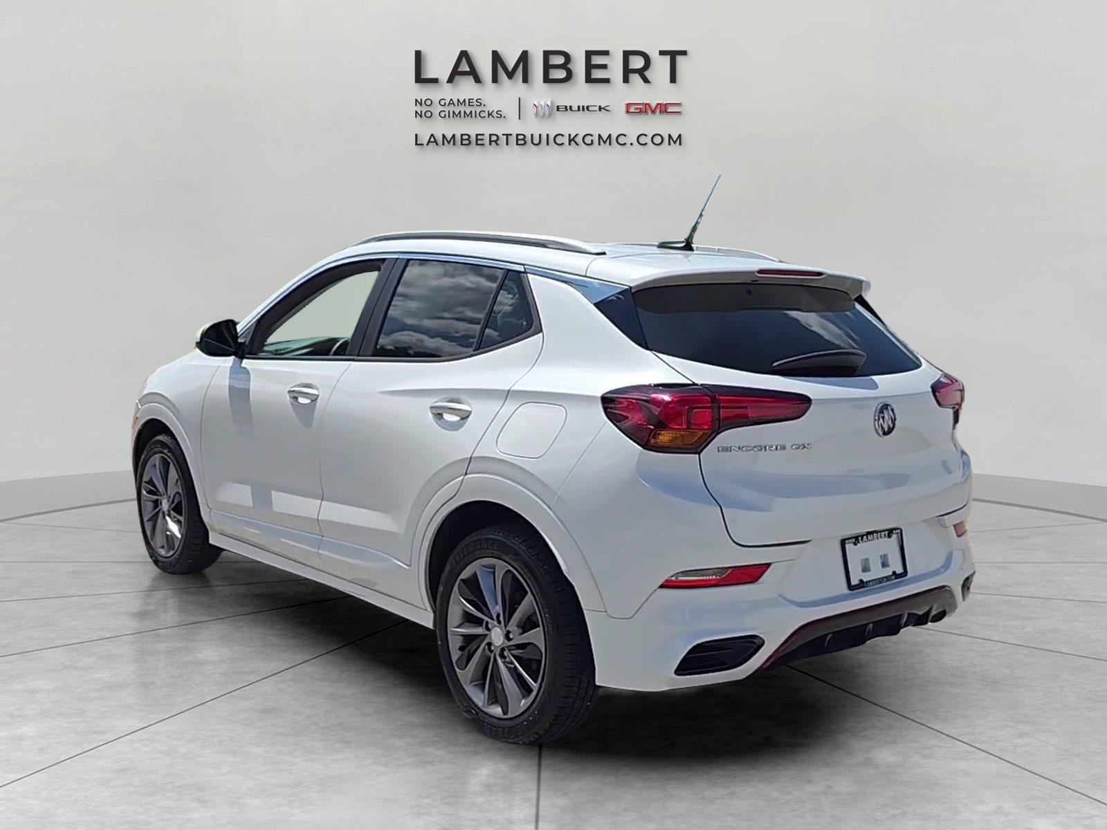 Used 2020 Buick Encore GX Select w/ Experience Buick Package FWD image 3