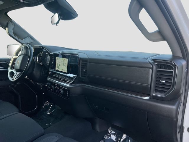 Used 2025 Chevrolet Silverado 1500 LT image 29