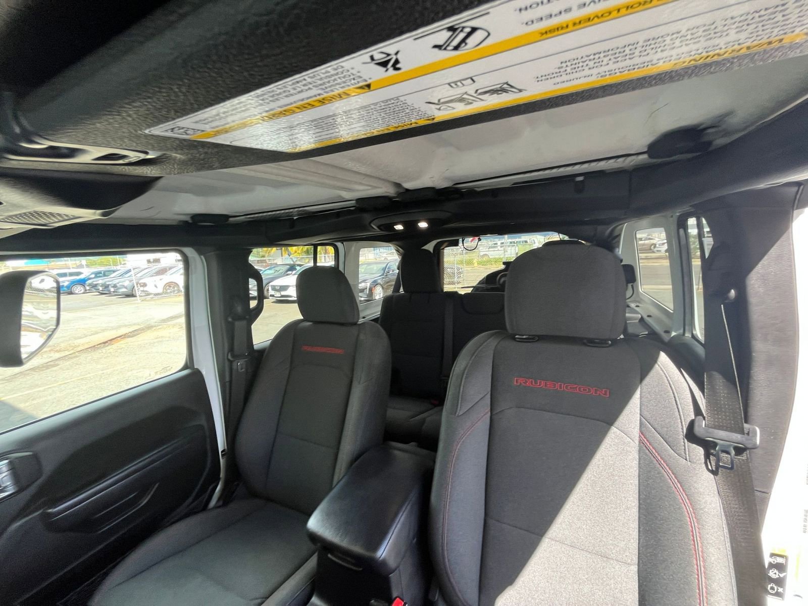 Used 2025 Jeep Wrangler Rubicon image 36