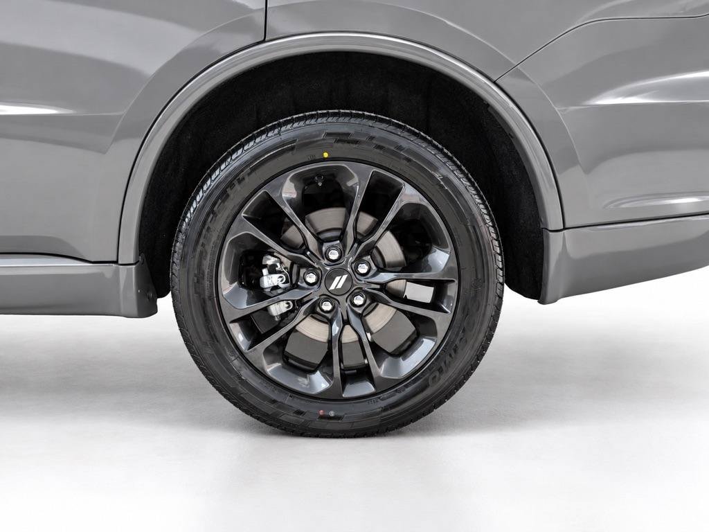 Used 2025 Dodge Durango GT w/ Blacktop Package AWD/4WD image 25
