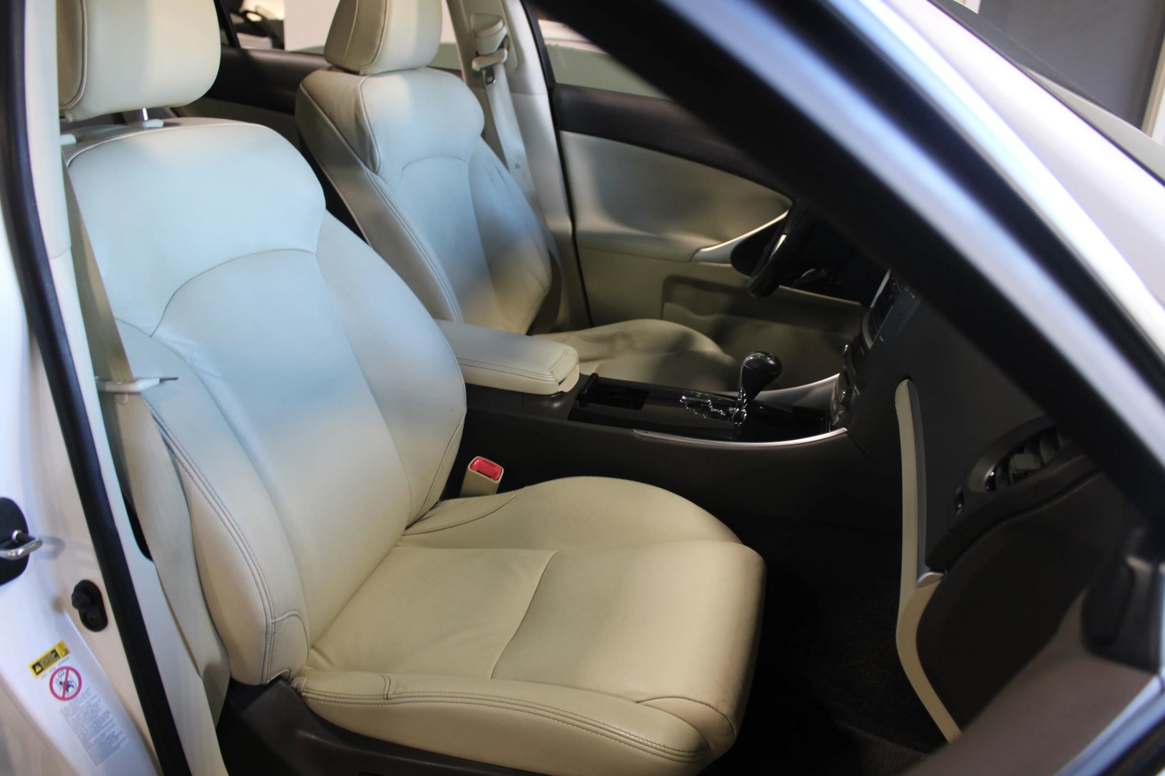 Used 2013 Lexus IS 250 RWD image 23