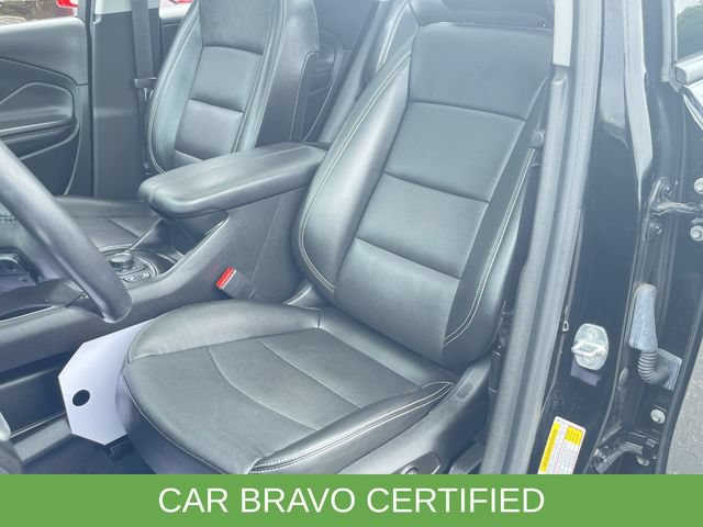 Certified 2022 GMC Terrain SLT w/ Infotainment Package II AWD/4WD image 20