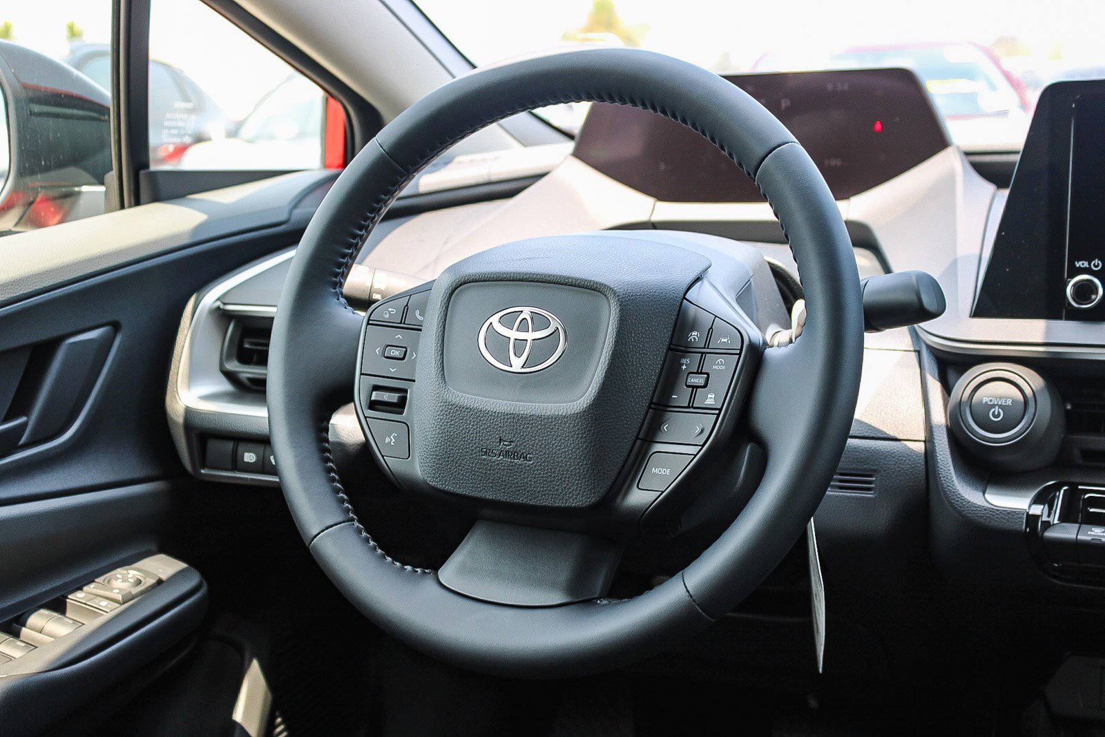 New 2026 Toyota Prius LE FWD image 17