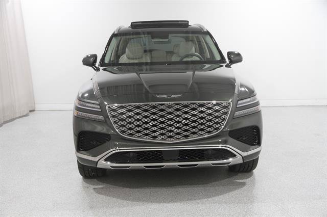 Certified 2025 Genesis GV80 3.5T Prestige AWD/4WD image 2