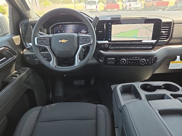 New 2026 Chevrolet Silverado 1500 LT w/ Z71 Off-Road Package AWD/4WD image 9