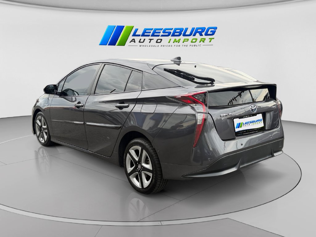Used 2018 Toyota Prius Four Touring FWD image 3