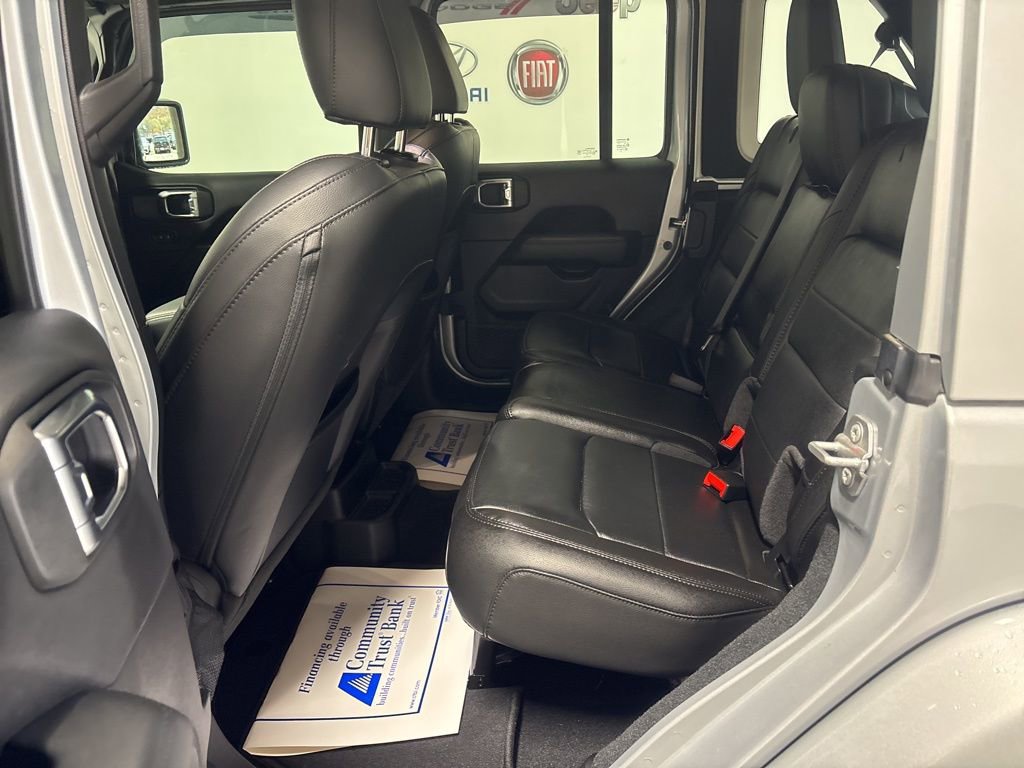 Used 2023 Jeep Wrangler Altitude image 11