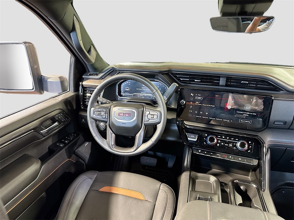 Used 2024 GMC Sierra 2500 AT4 w/ AT4 Premium Plus Package image 15