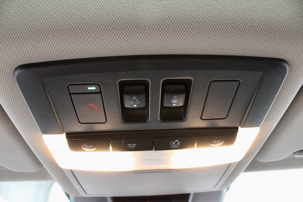 Certified 2023 Nissan Rogue SV w/ SV Premium B Package AWD/4WD image 35