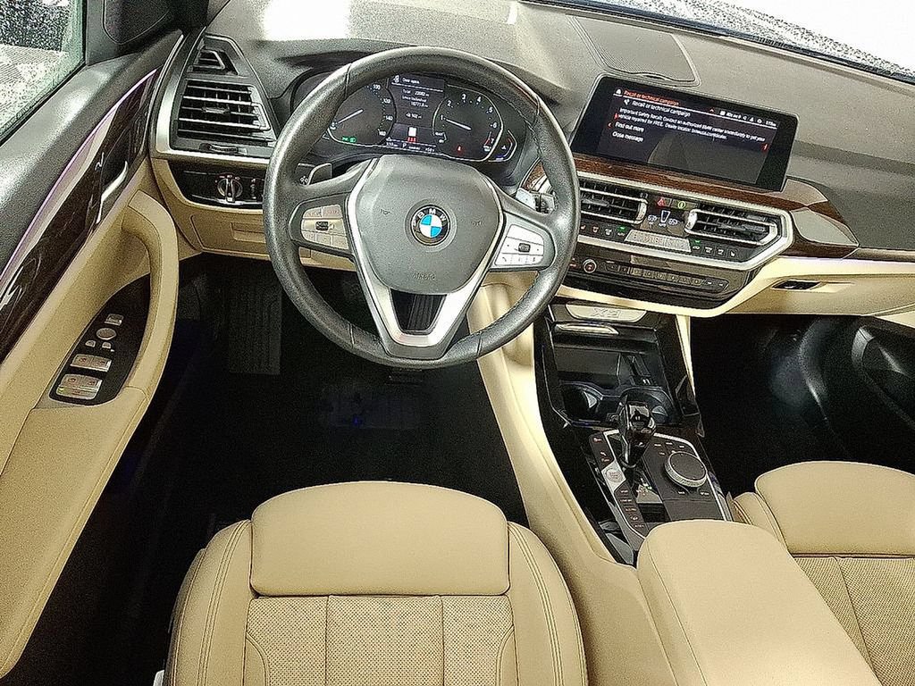 Used 2022 BMW X3 xDrive30i w/ Convenience Package AWD/4WD image 2