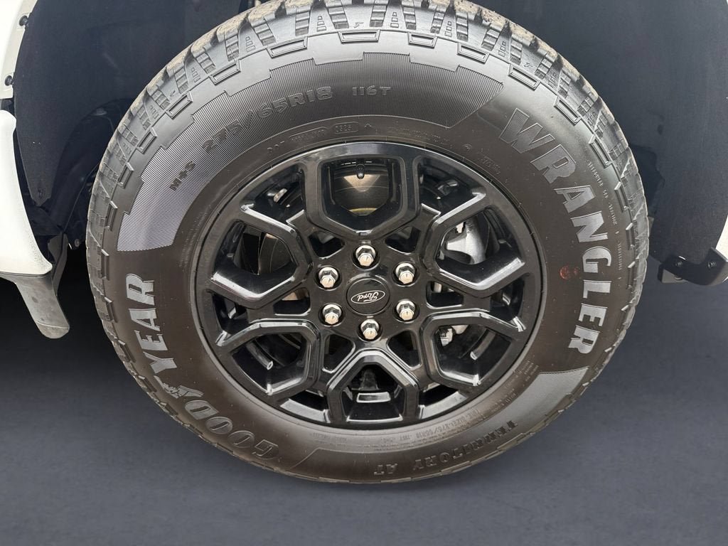 Used 2025 Ford F150 Lariat w/ FX4 Off-Road Package AWD/4WD image 9
