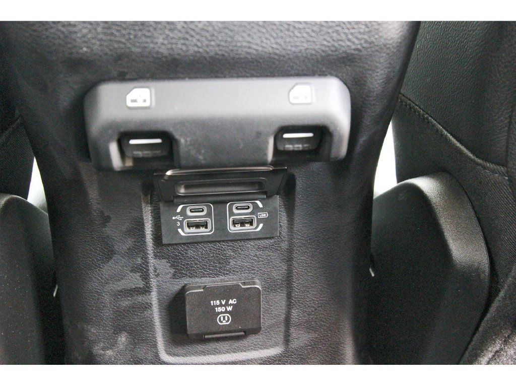 Used 2019 Jeep Wrangler Unlimited Rubicon AWD/4WD image 13
