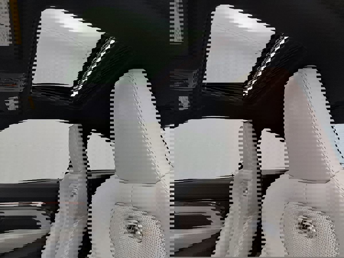 Used 2015 BMW M4 Coupe image 8