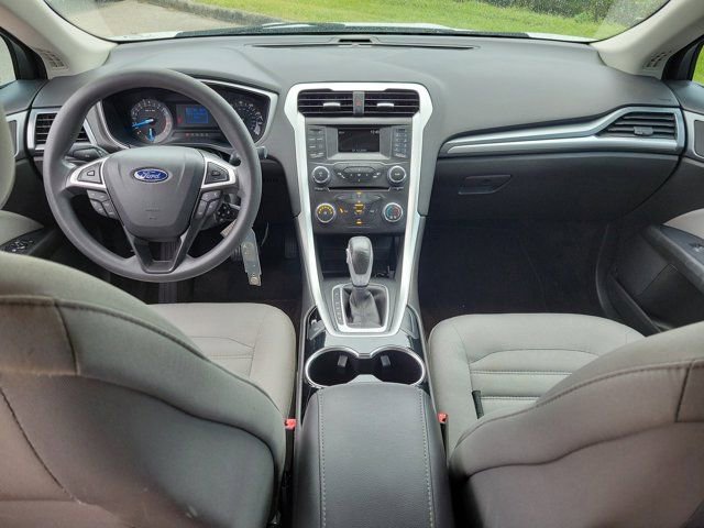 Used 2015 Ford Fusion S FWD image 17