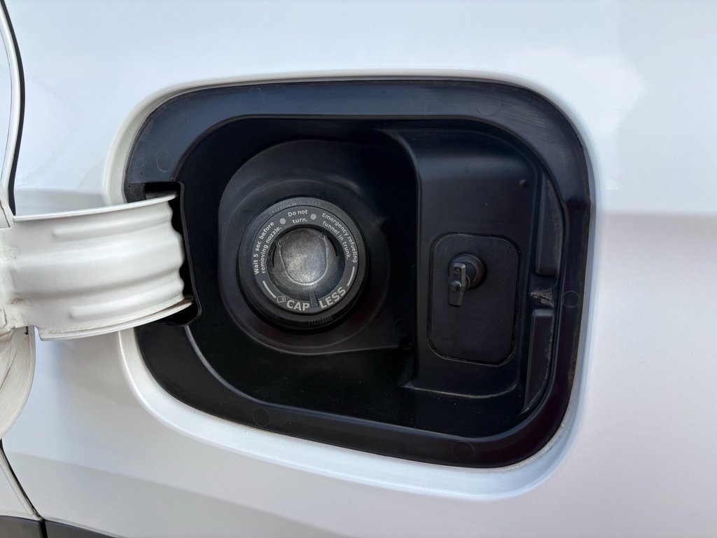 Certified 2023 Honda Pilot Sport image 30