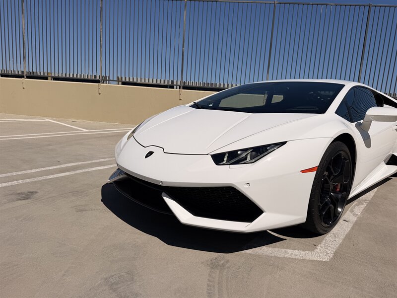 Used 2016 Lamborghini Huracan LP 610-4 AWD/4WD image 14