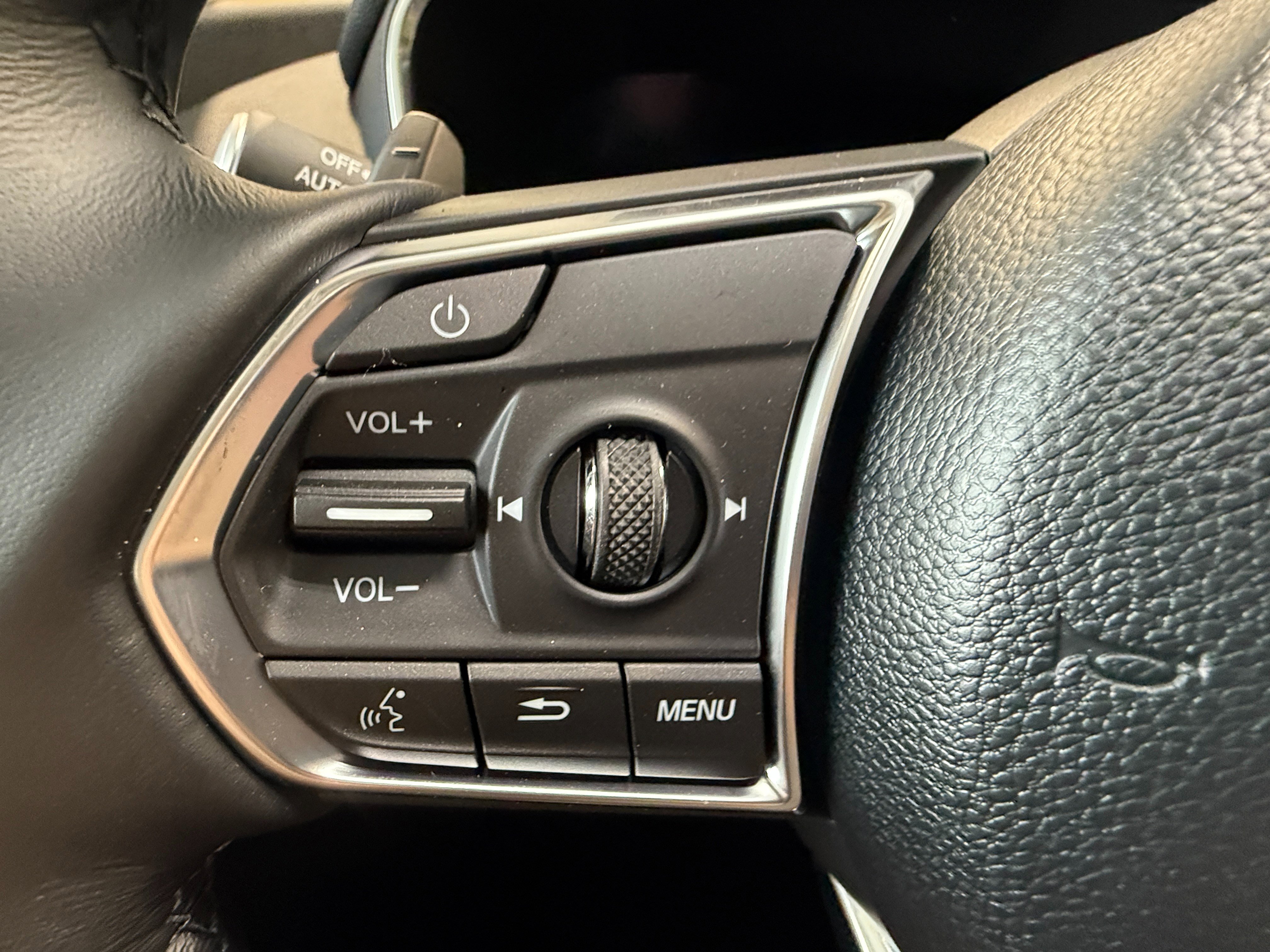 New 2026 Acura MDX SH-AWD image 17