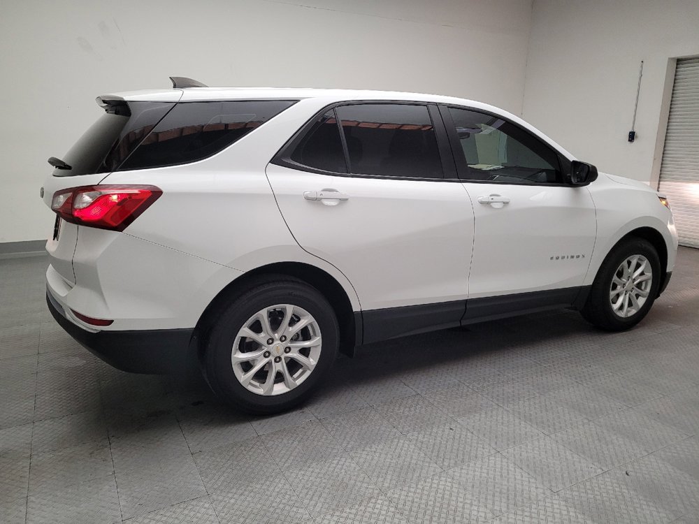 Used 2018 Chevrolet Equinox LS image 10