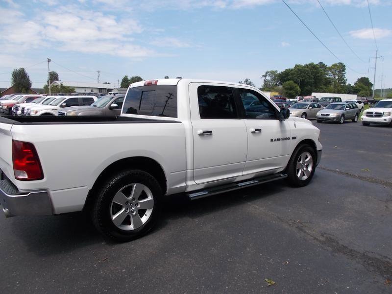 Used 2012 RAM 1500 Big Horn w/ Luxury Group RWD image 13