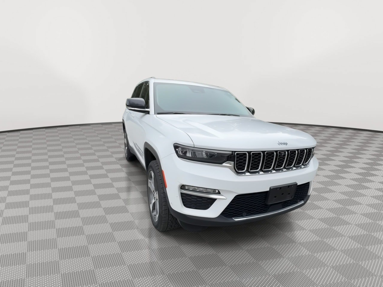 Used 2022 Jeep Grand Cherokee Limited 4xe w/ Luxury Tech Group II AWD/4WD image 2