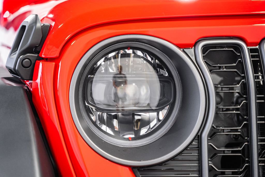 New 2025 Jeep Wrangler Sport S image 10