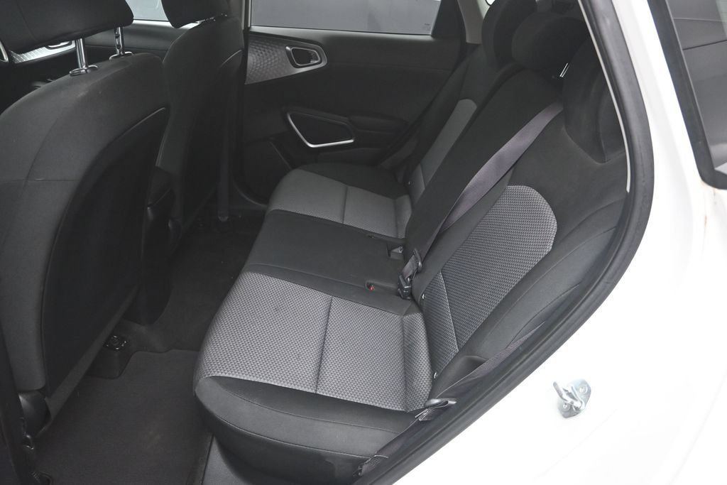 Used 2023 Kia Soul LX FWD image 25