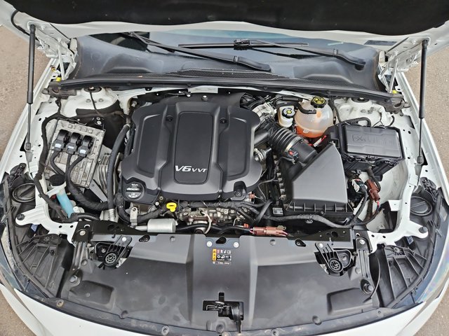 Used 2019 Buick Regal GS AWD/4WD image 23