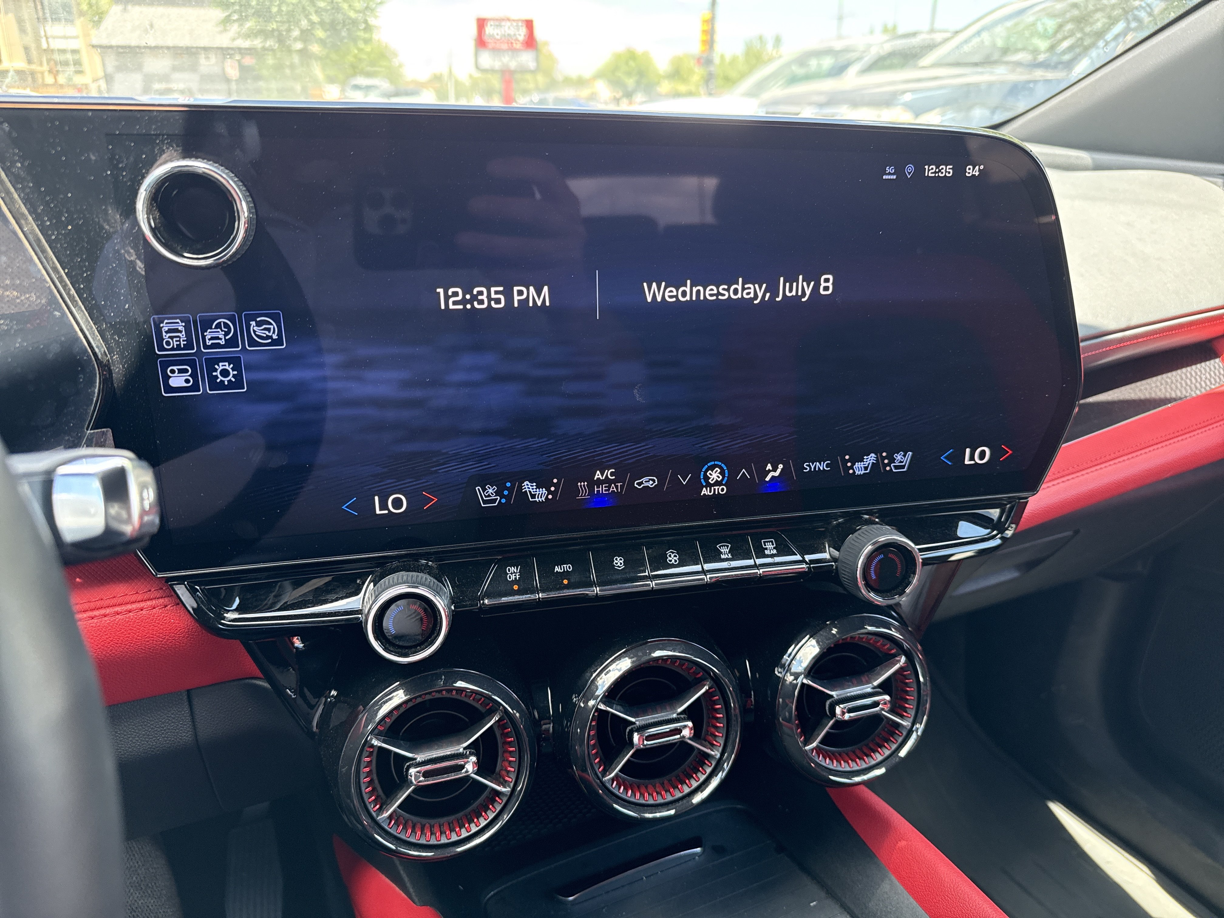 Used 2024 Chevrolet Blazer EV RS AWD/4WD image 19