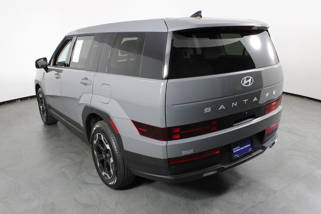 Used 2026 Hyundai Santa Fe SE image 4