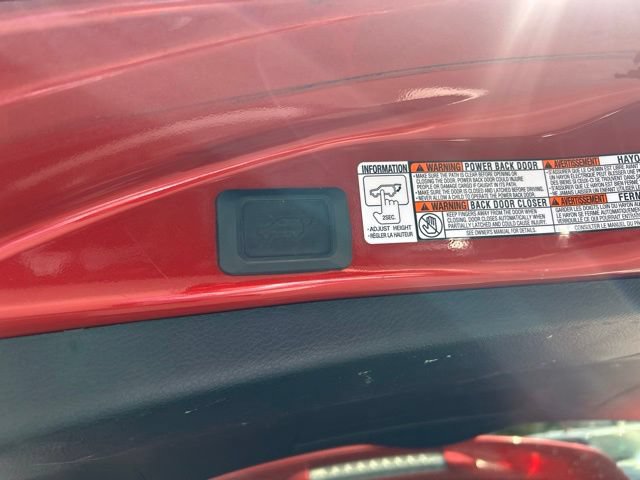 Used 2015 Toyota RAV4 Limited w/ Technology Package AWD/4WD image 10