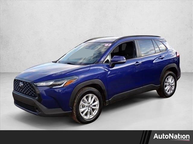 Used 2023 Toyota Corolla Cross LE w/ Moonroof Package image 1