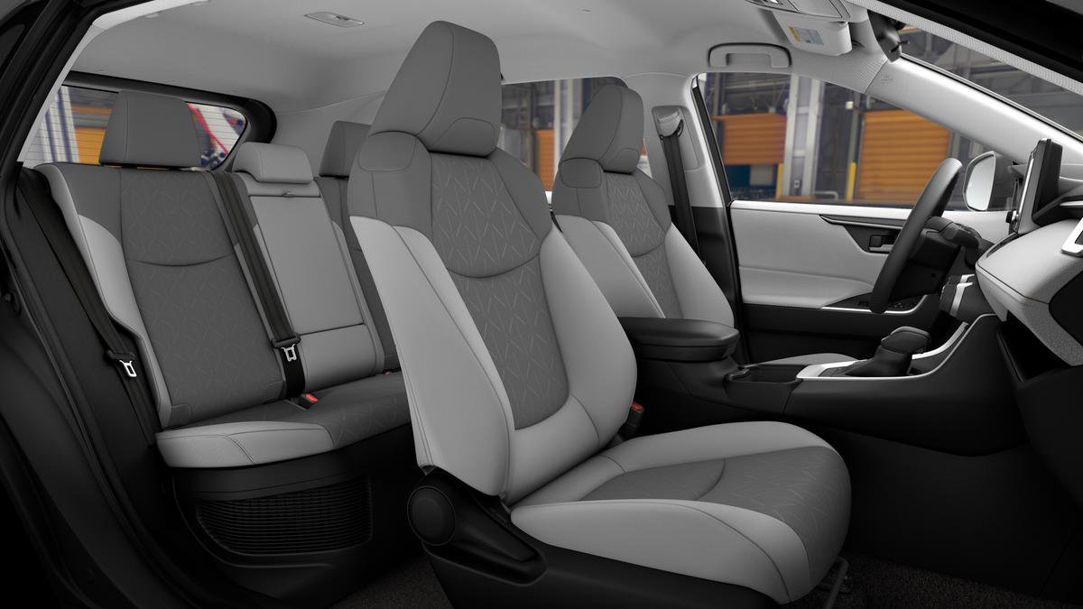 New 2025 Toyota RAV4 XLE image 21