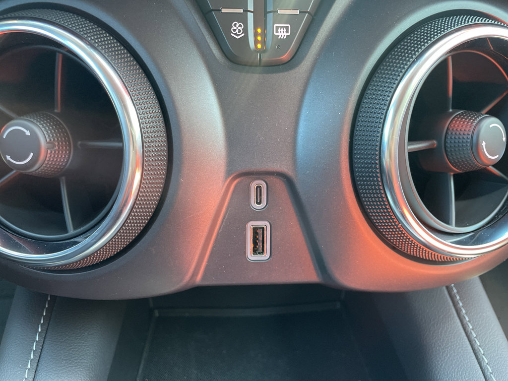 Used 2025 Chevrolet Blazer LT w/ Midnight/Sport Edition image 32