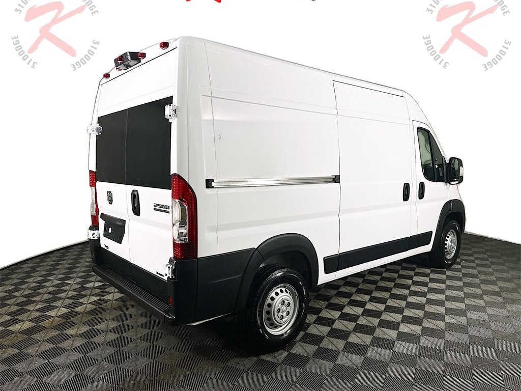 New 2026 RAM ProMaster 2500 w/ Convenience Group image 7