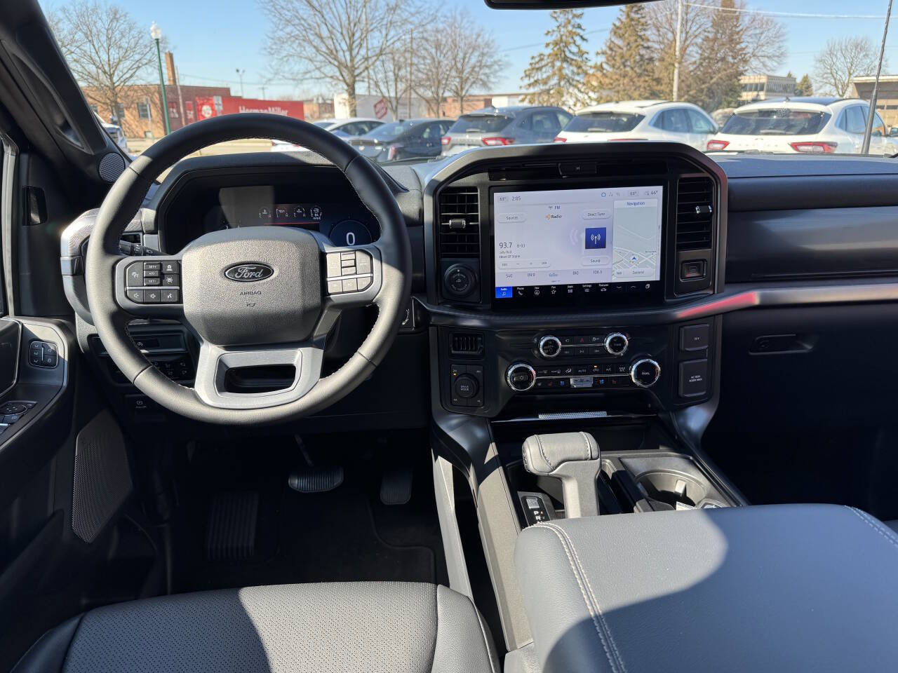 Used 2025 Ford F150 Lariat image 10