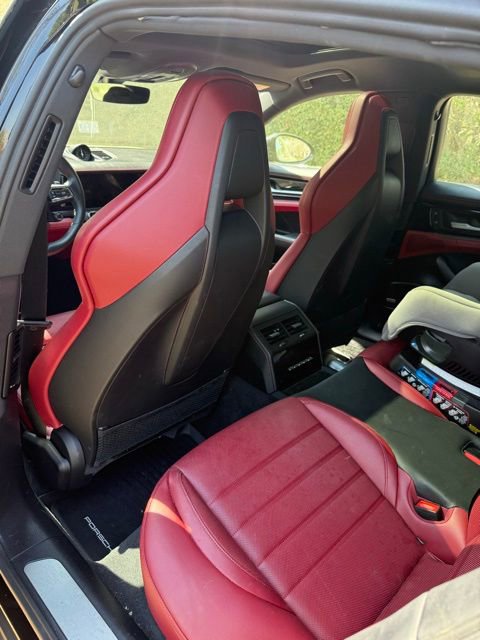 Used 2024 Porsche Panamera 4 image 9