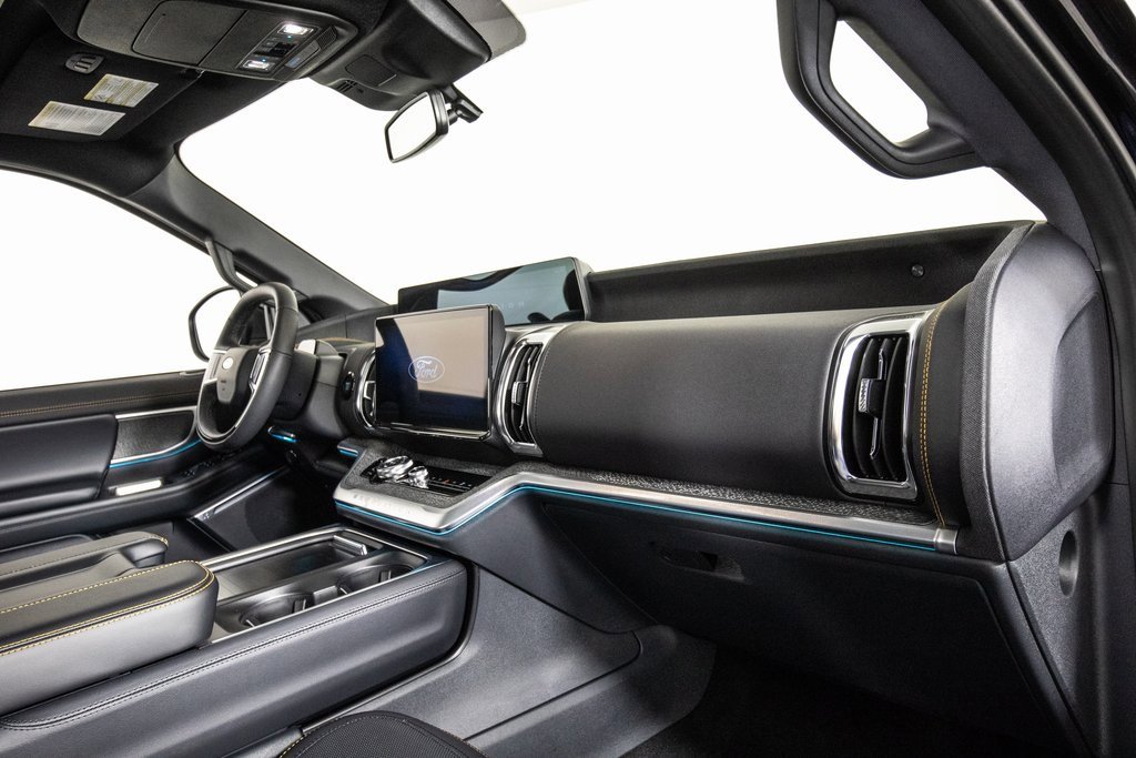 Used 2025 Ford Expedition Tremor image 20