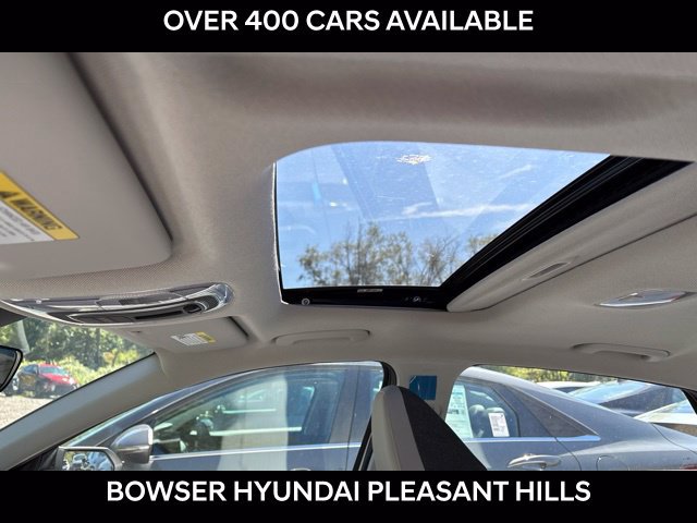 New 2026 Hyundai Elantra SE FWD image 7