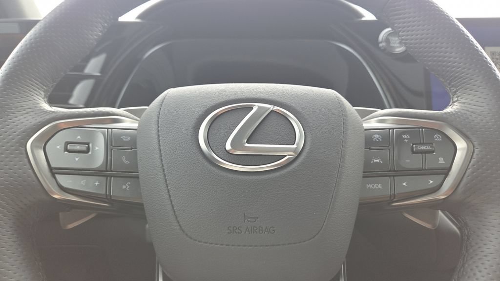 Used 2025 Lexus TX 350 AWD w/ Technology Package image 19