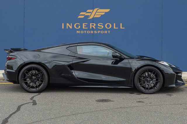 Used 2024 Chevrolet Corvette Z06 image 8