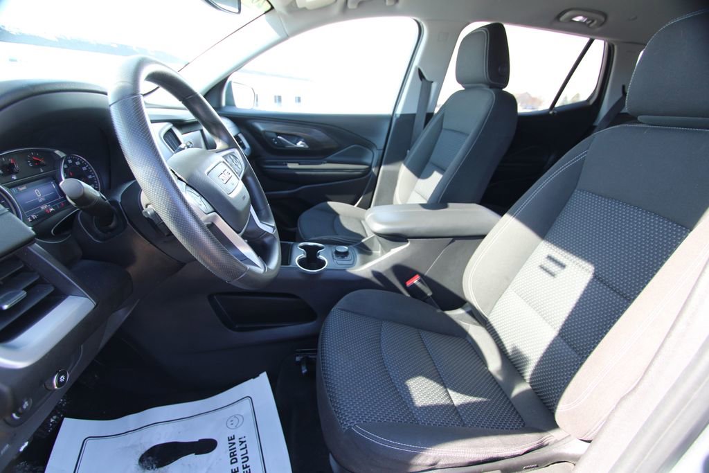 Used 2024 GMC Terrain SLE image 6