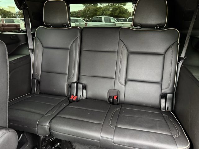 Used 2021 Chevrolet Tahoe Premier RWD image 30