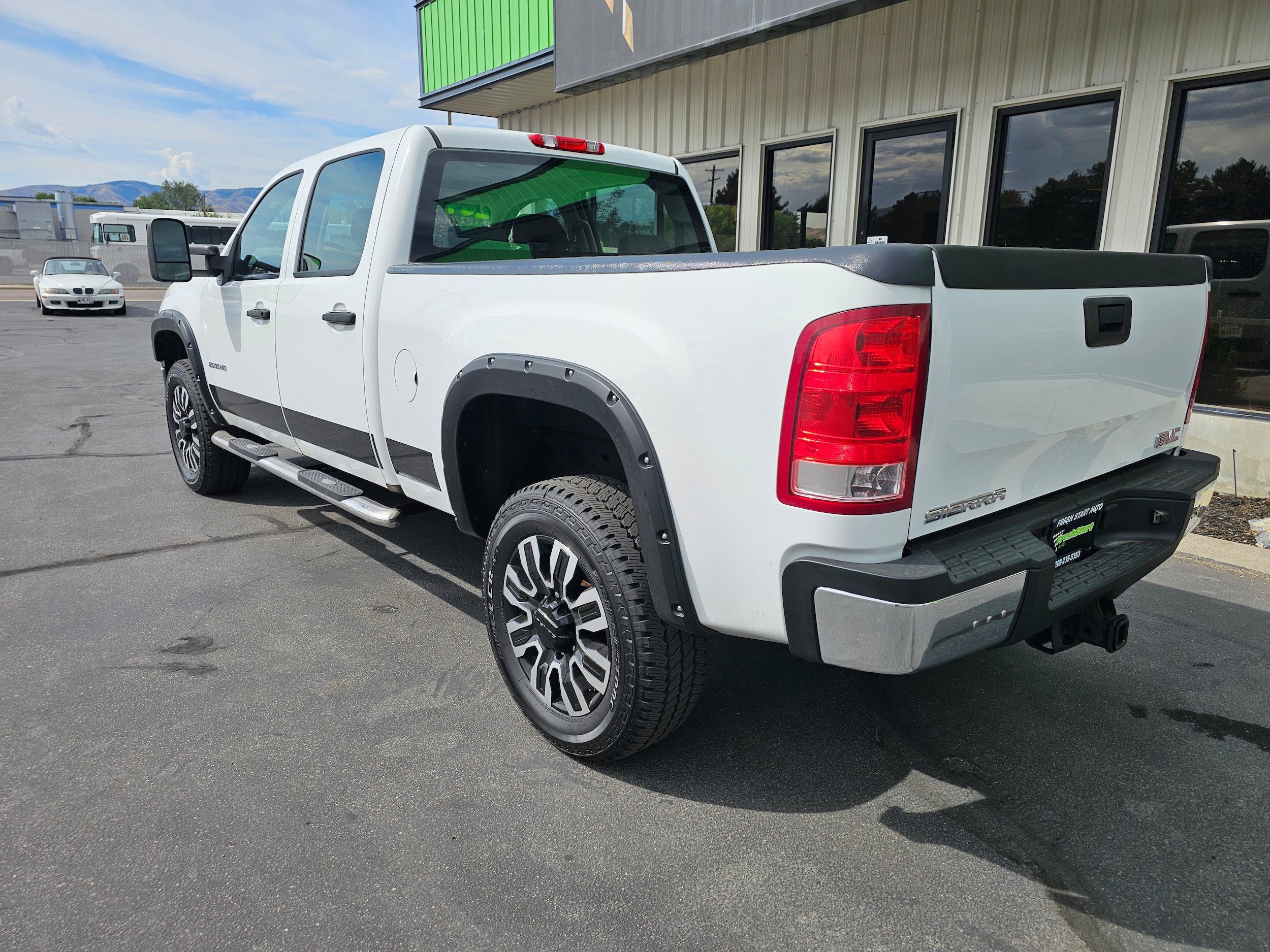 Used 2013 GMC Sierra 2500 W/T AWD/4WD image 5