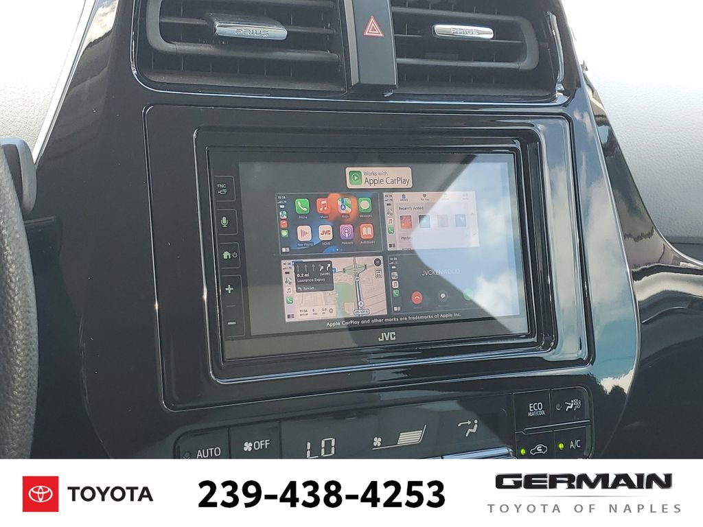 Used 2018 Toyota Prius Two FWD image 32