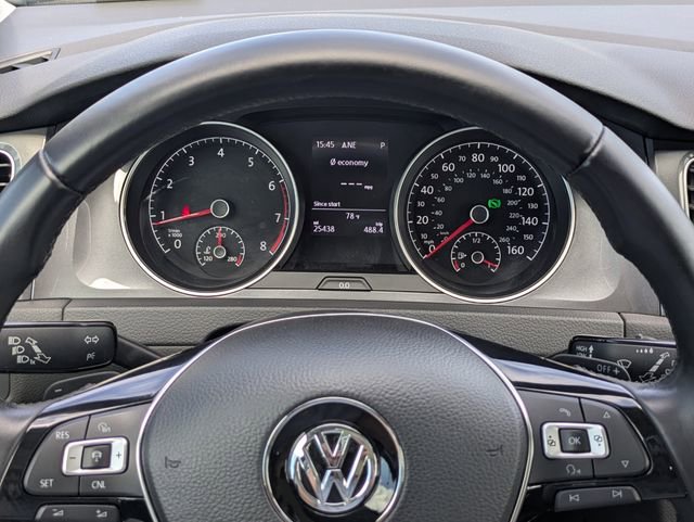 Used 2017 Volkswagen Golf Alltrack SE image 28