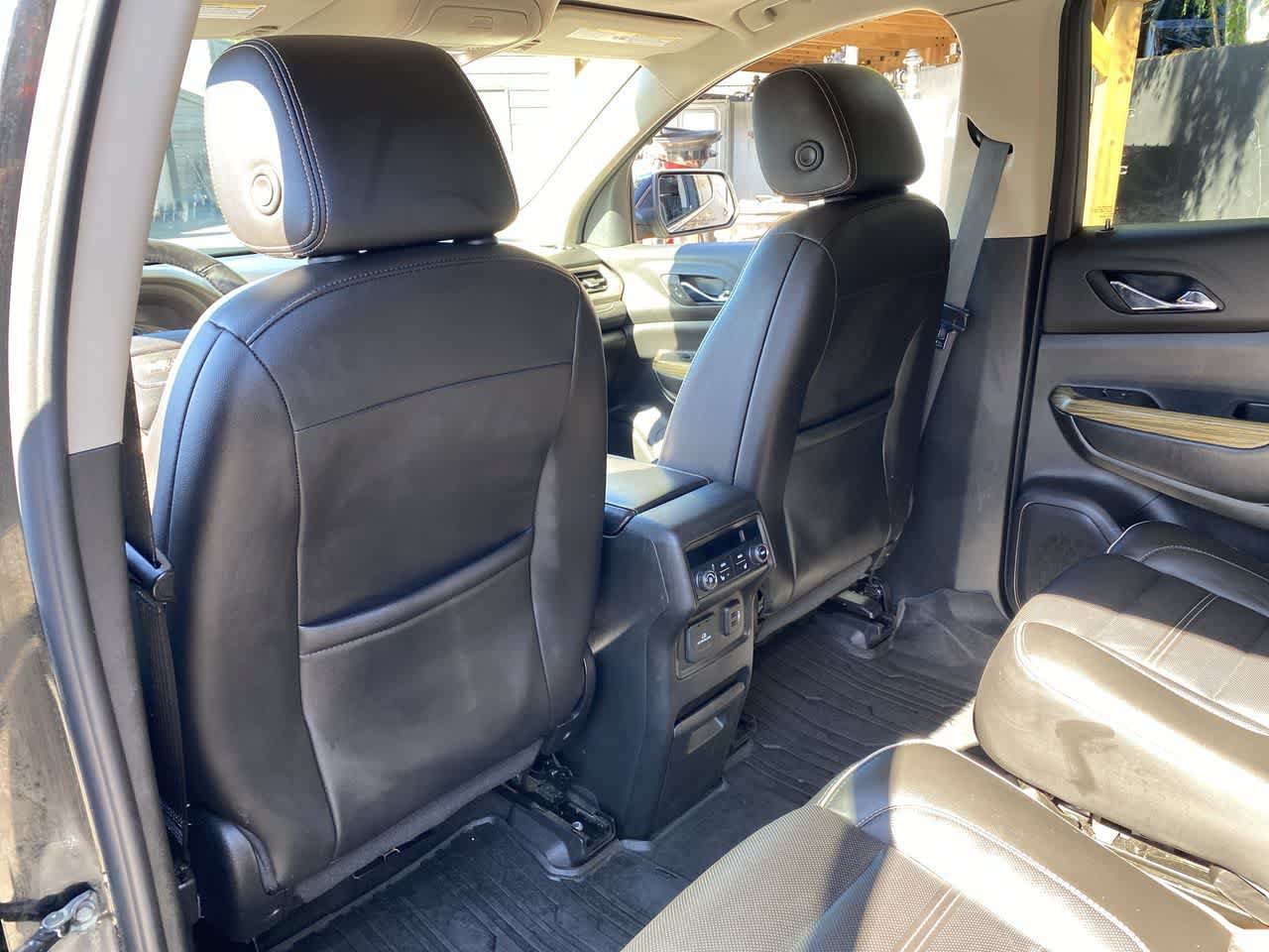 Used 2019 GMC Acadia Denali w/ Technology Package AWD/4WD image 16